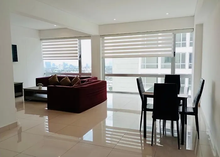 Apartment Romulo Ofarril 2parking-3br-2ba Mexico City